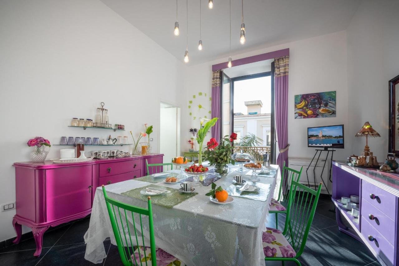 ברינדיזי Maria Vittoria Charming Rooms And Apartments מראה חיצוני תמונה