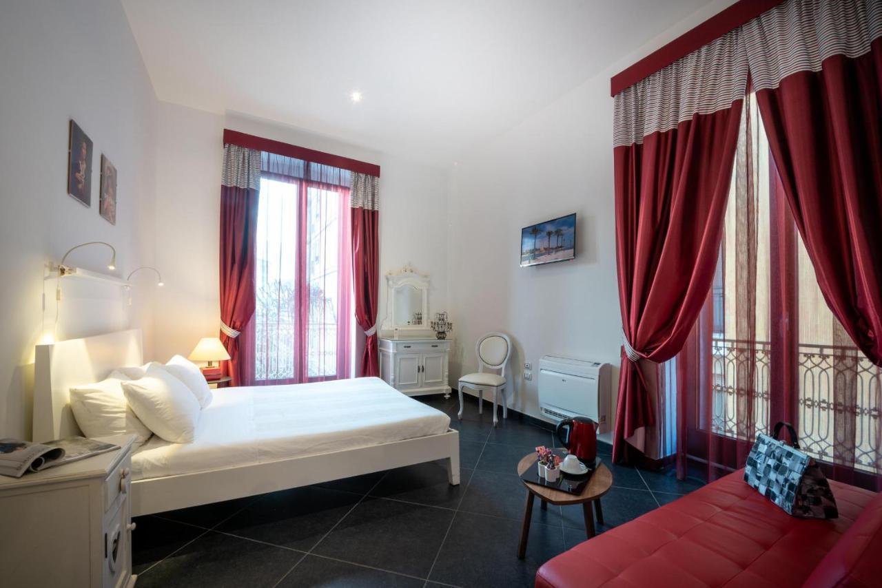 ברינדיזי Maria Vittoria Charming Rooms And Apartments מראה חיצוני תמונה