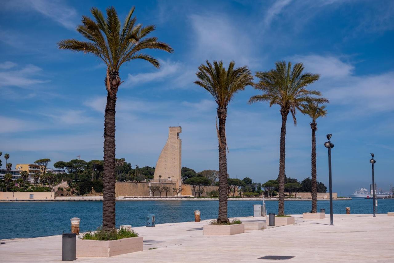 ברינדיזי Maria Vittoria Charming Rooms And Apartments מראה חיצוני תמונה