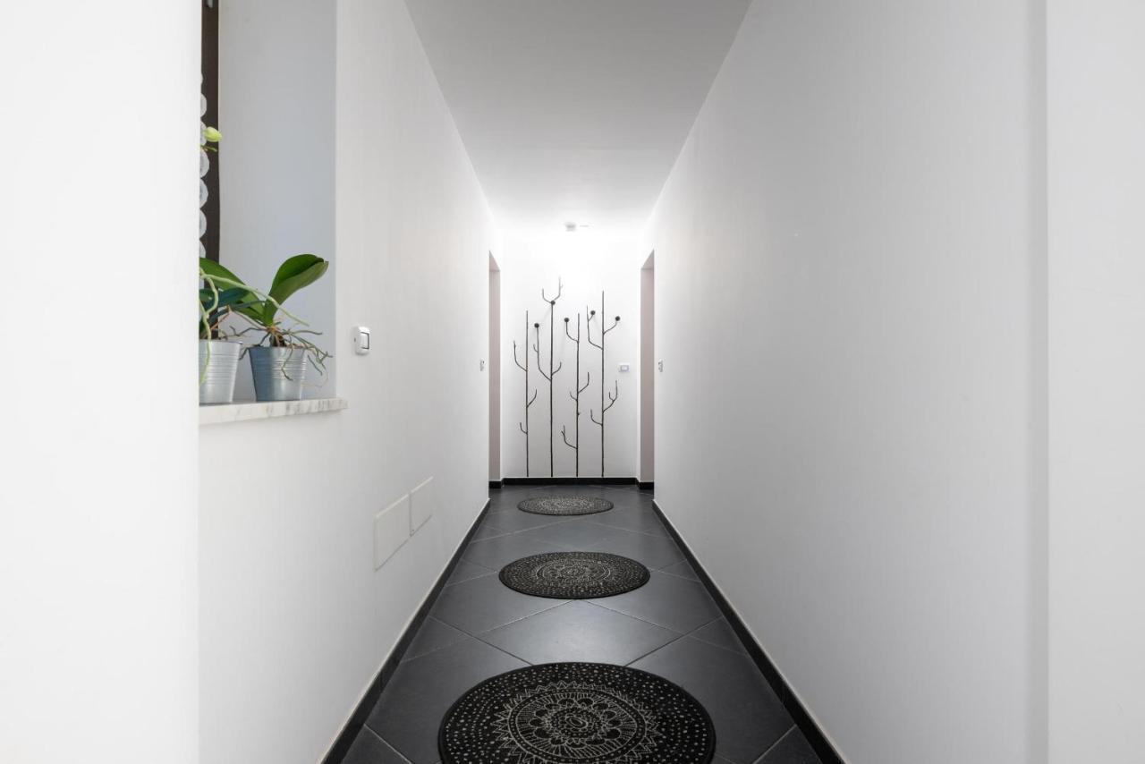 ברינדיזי Maria Vittoria Charming Rooms And Apartments מראה חיצוני תמונה