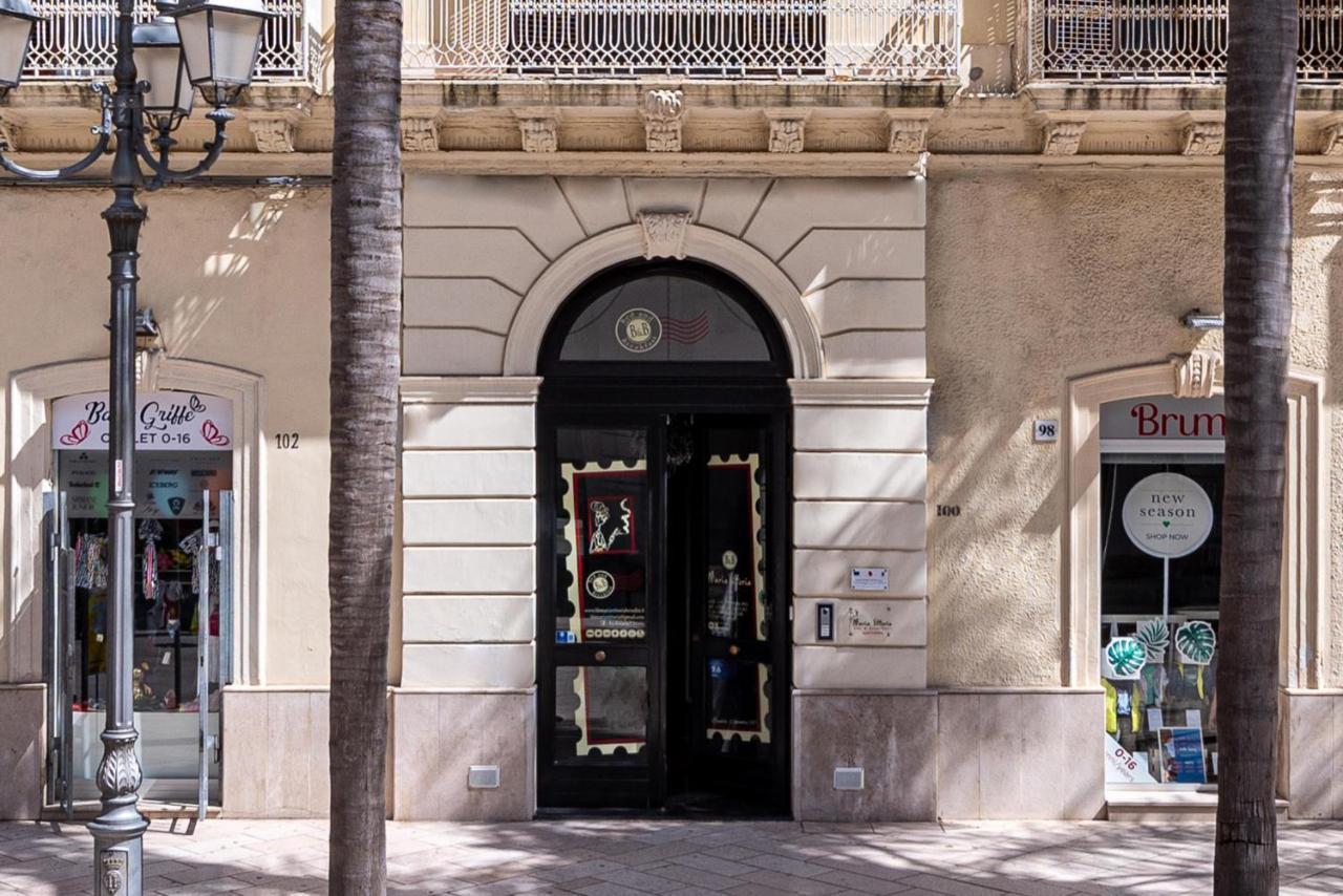 ברינדיזי Maria Vittoria Charming Rooms And Apartments מראה חיצוני תמונה