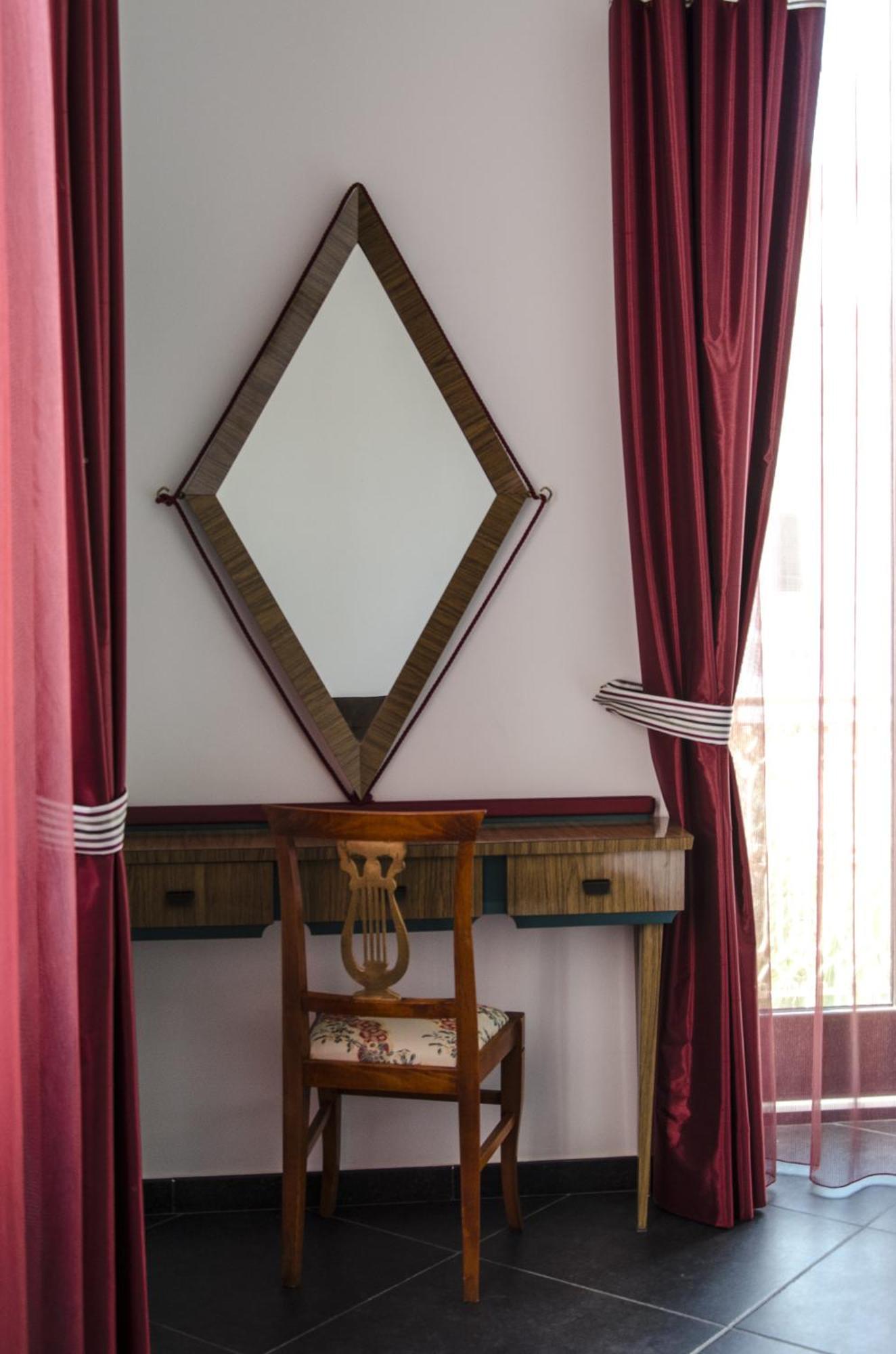 ברינדיזי Maria Vittoria Charming Rooms And Apartments חדר תמונה