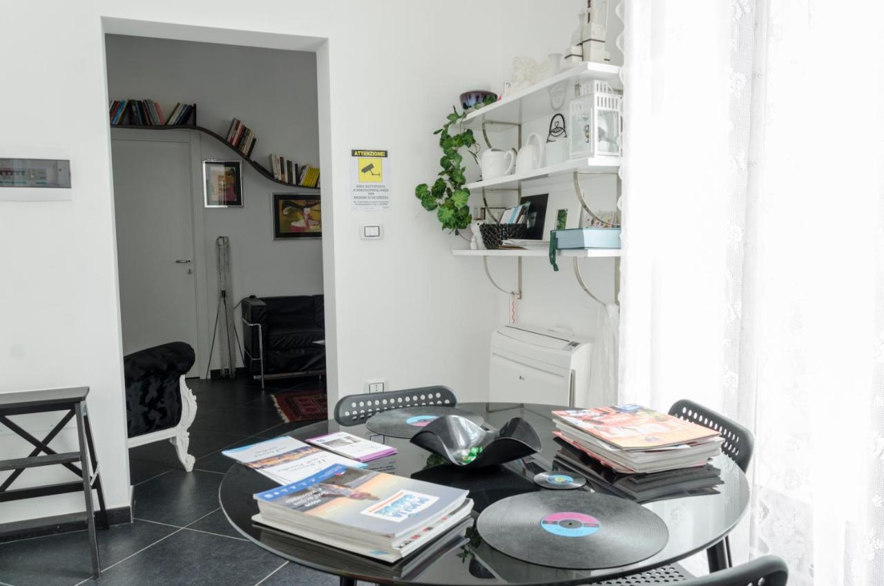 ברינדיזי Maria Vittoria Charming Rooms And Apartments מראה חיצוני תמונה